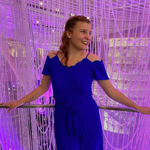 Meet your Posher, Alli